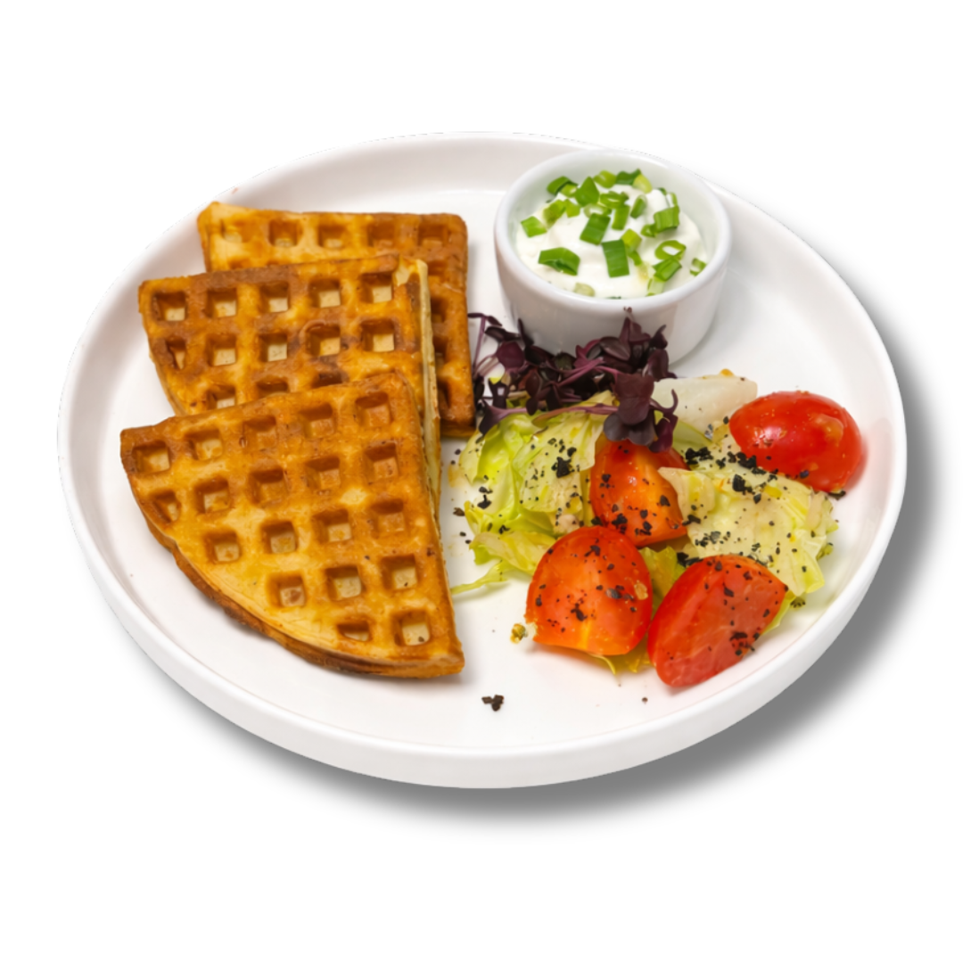 Завтрак с картофельной вафлей